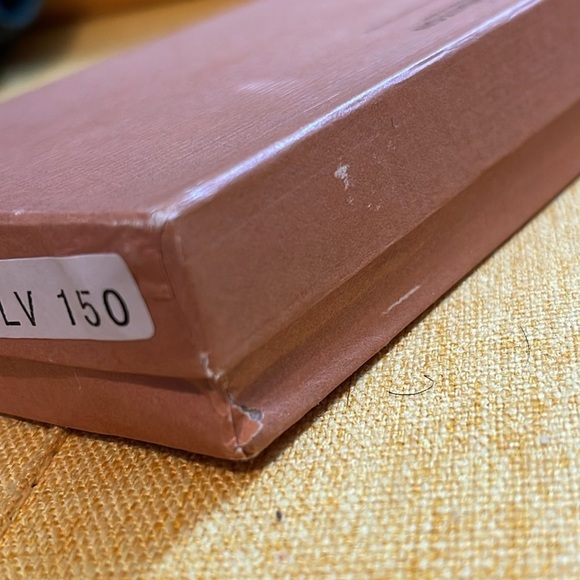 Louis Vuitton Malletiera Paris Maison Fondee en 1854 Box, 8” X 4.5” X 1.5” - Picture 11 of 11